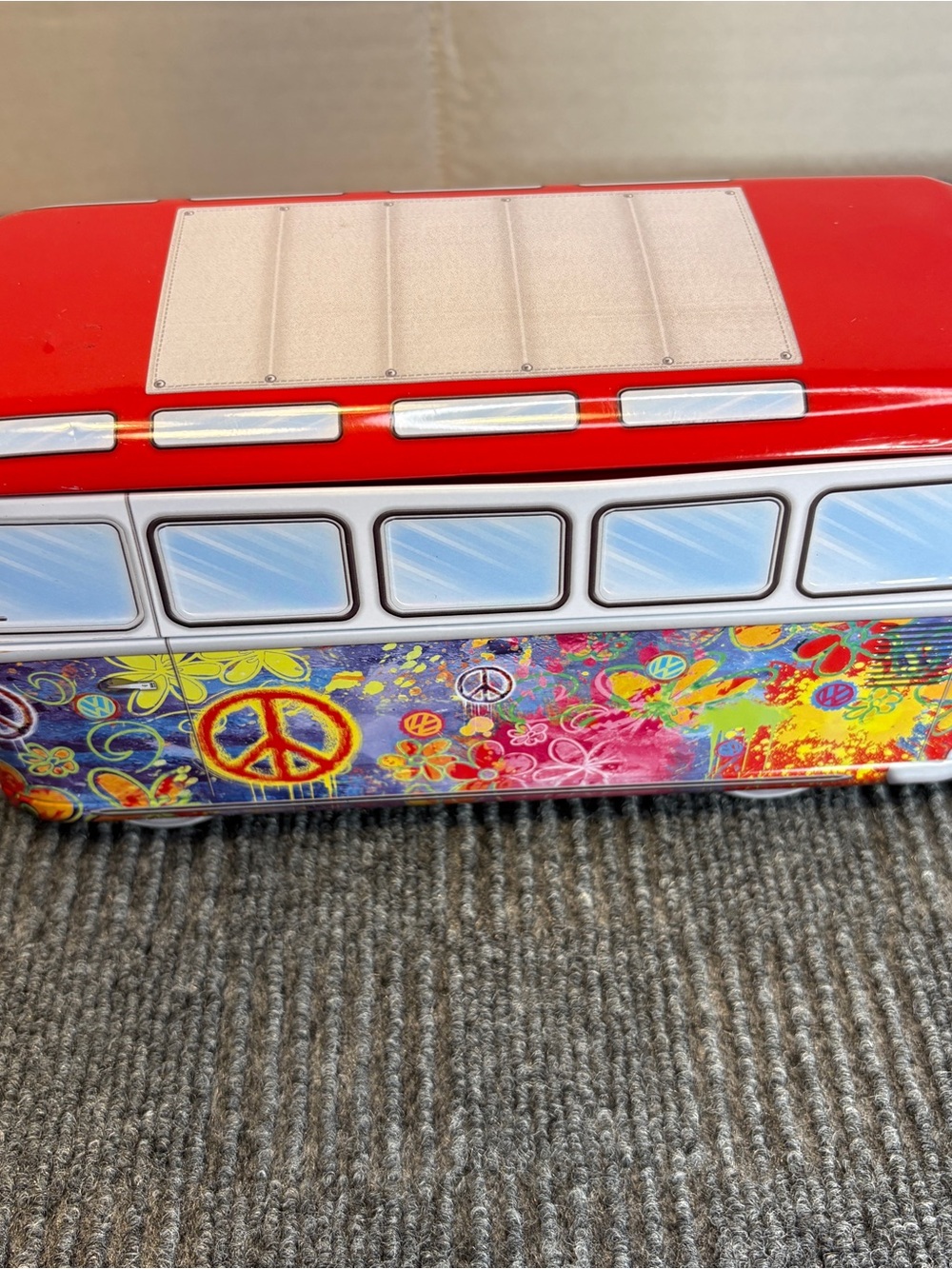 VW Wave Hopper Bus tin with puzzle inside by EuroGraphics